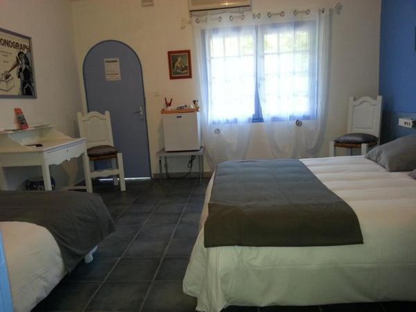 Motel La Croque Sel Carcassonne Buitenkant foto